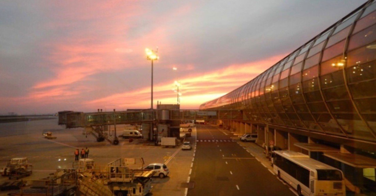 ソアリン ストームライダー二次創作 空の上の物語 4 常人は天才の発想を恐れ 無理解ゆえに拒絶するものだ ぐに Note