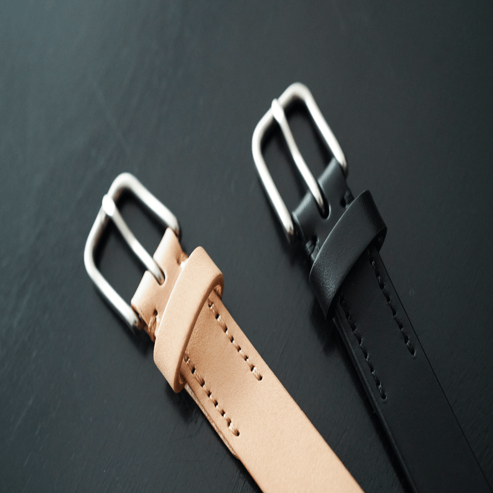 さりげない夏のお供。UNIQLO U ナローロングレザーベルト/ ssstein