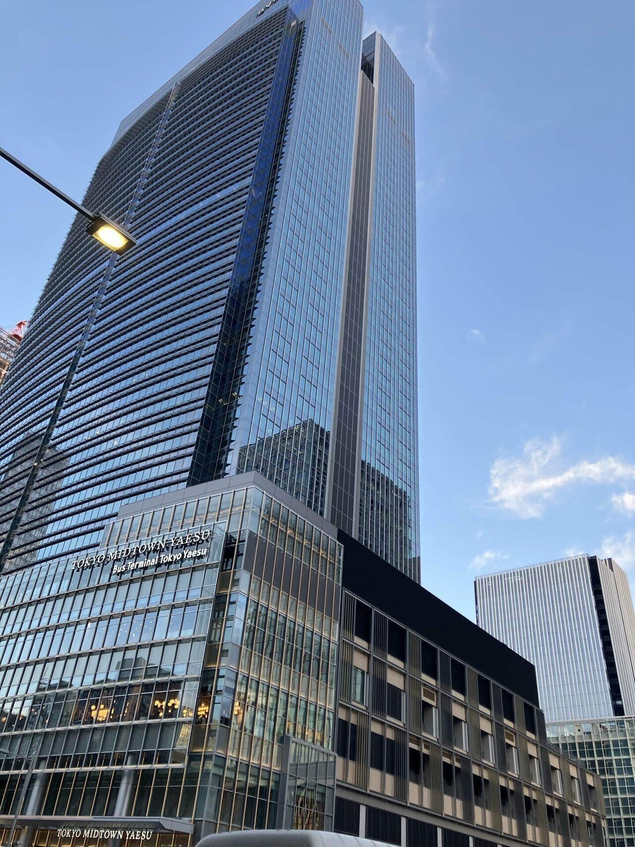 東京ﾐｯﾄﾞﾀｳﾝ BVLGARI ホテルの照明｜光のデザインと企画 橋田正和