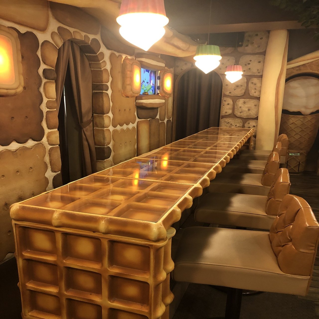 秋葉原のお菓子の国 スィーツピュアレシピにて 桃太郎 Note