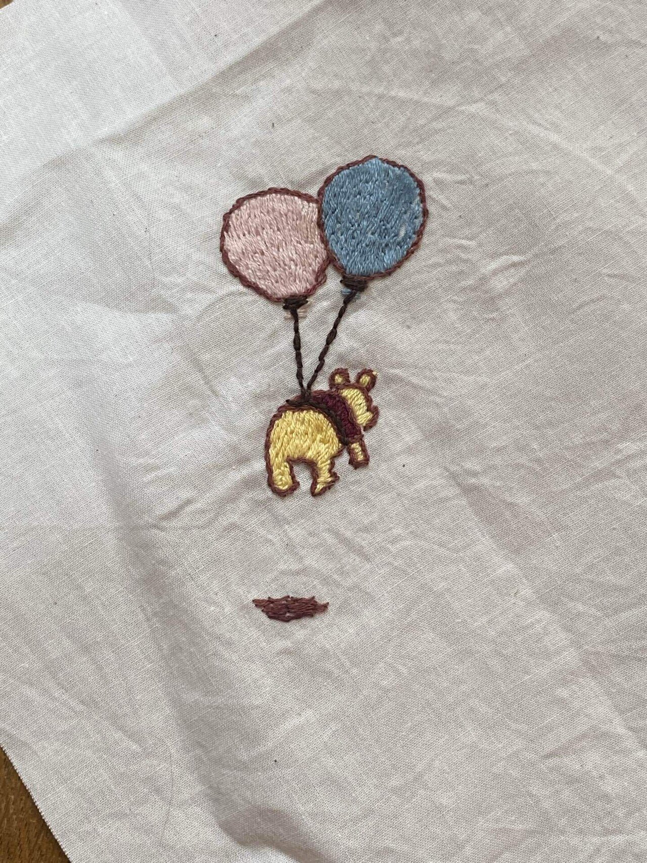 こぶたちゃんさま専用です☆刺し子刺繍他　5点 宅配便】【おなまえ刺しゅう入り】ドット柄 ぺろニコちゃん 33 【お