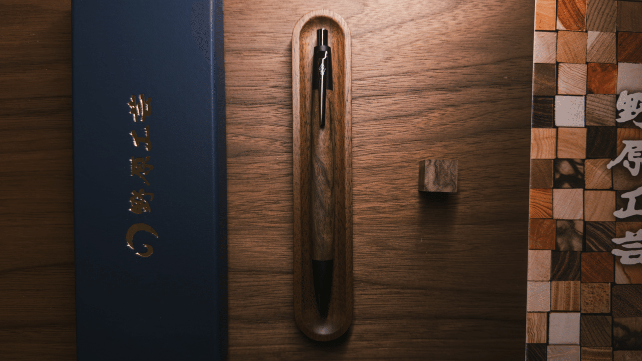 野原工芸】トルコウォールナット×ネオブラック金具のご紹介。｜みよ