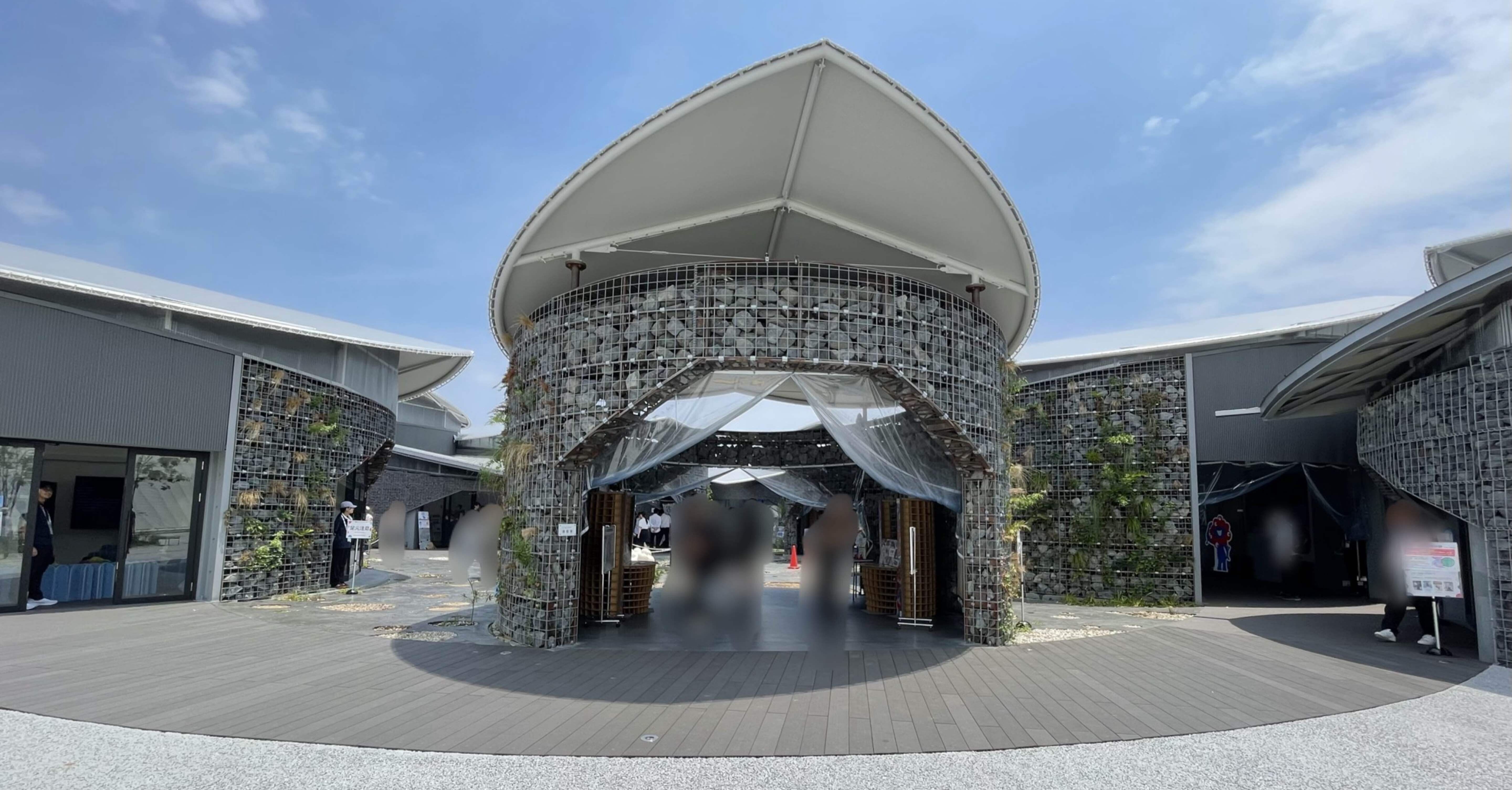 7f35e8464c791bdea3e7279b29de9c