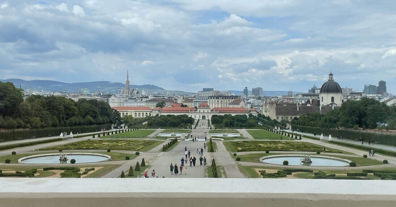 チューリッヒからウィーンへ オーストリア航空ビジネスクラス搭乗れぽ