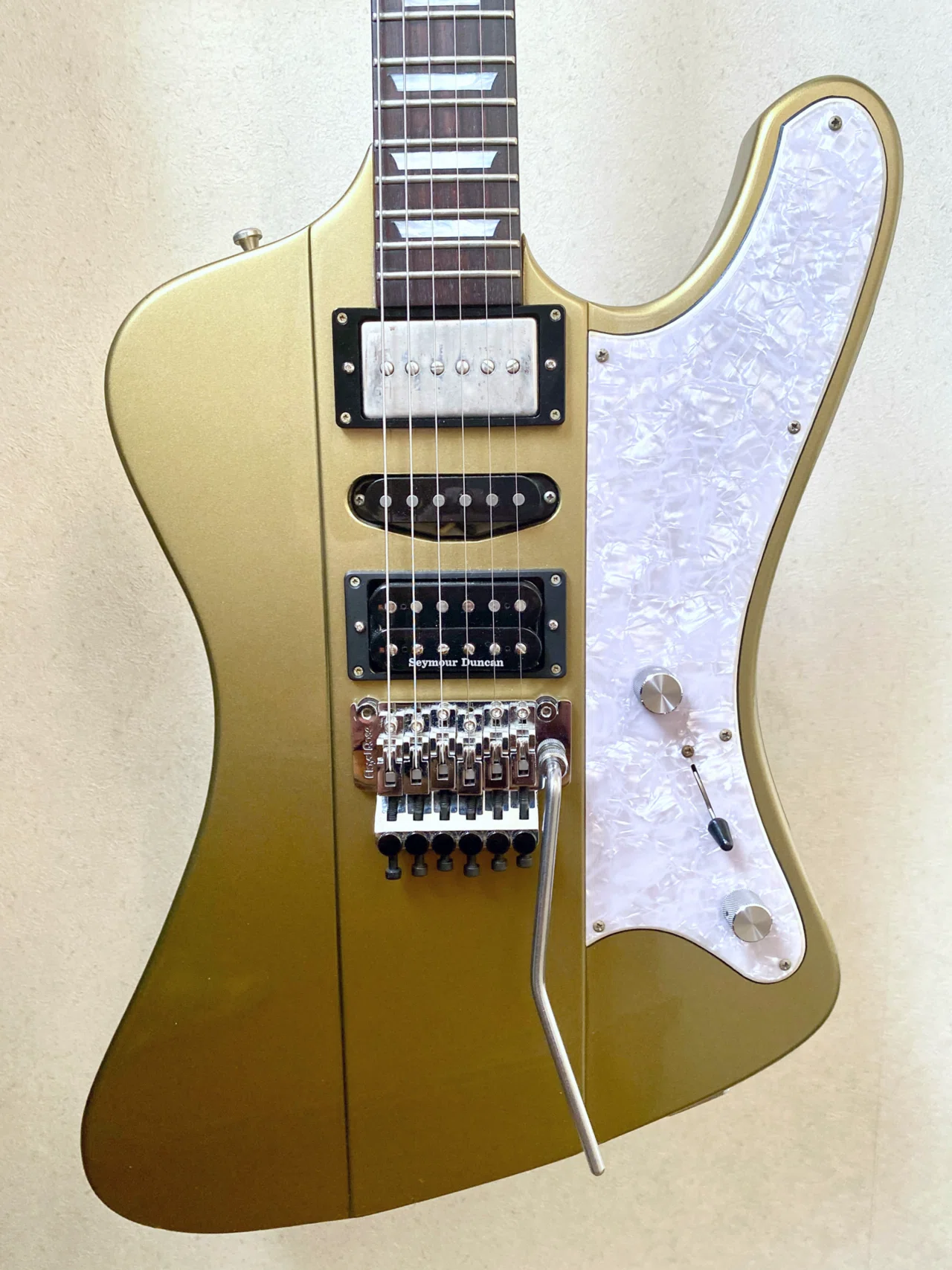 ラクリマクリスティHIROモデル　EDWARDS 宅録ギター紹介🎸｜yoyoman