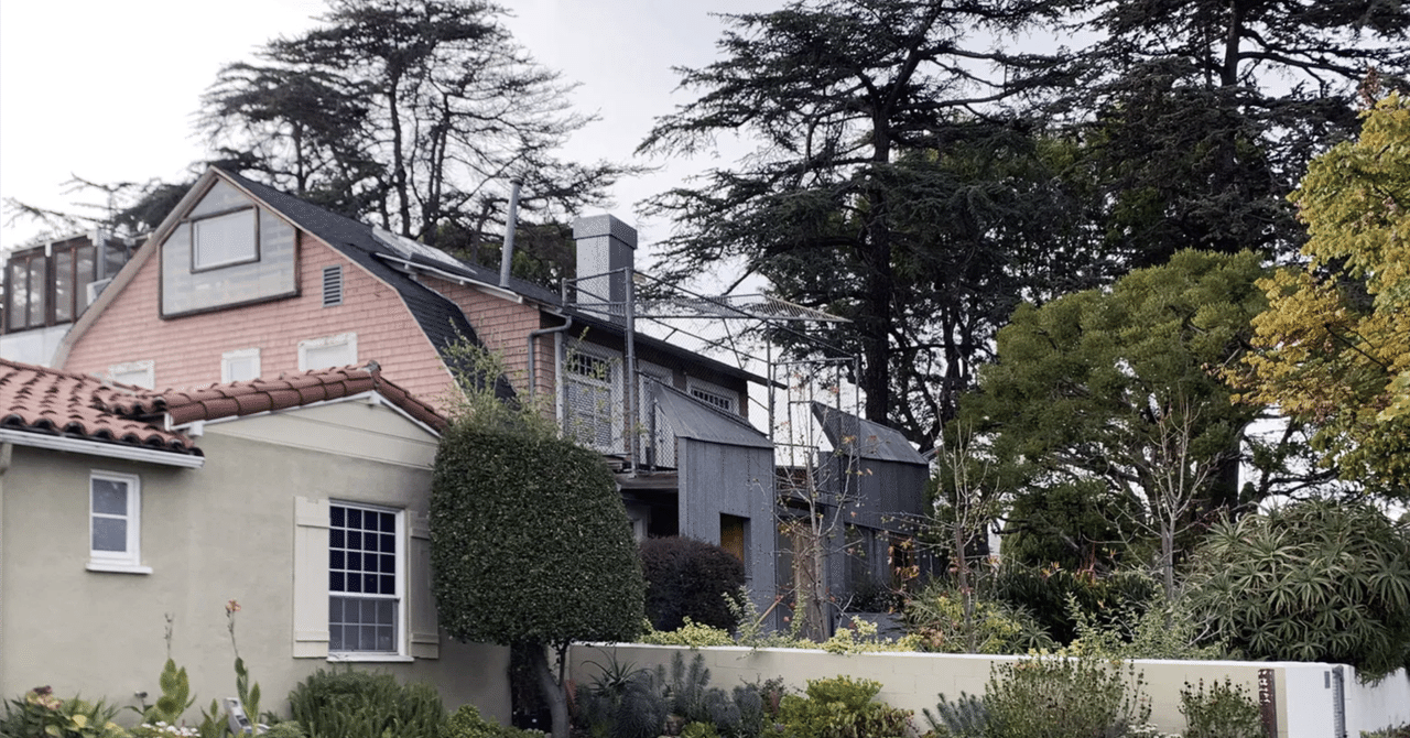 FRANK GEHRY THE HOUSES F・O・ゲーリーの住宅 甦るフランク・ロイド・ライト（11）Gehry｜タナカノナカ