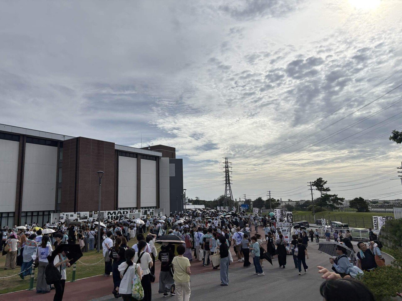 Gen Hoshino presents MAD HOPE」、沖縄公演Day1に行ってきて