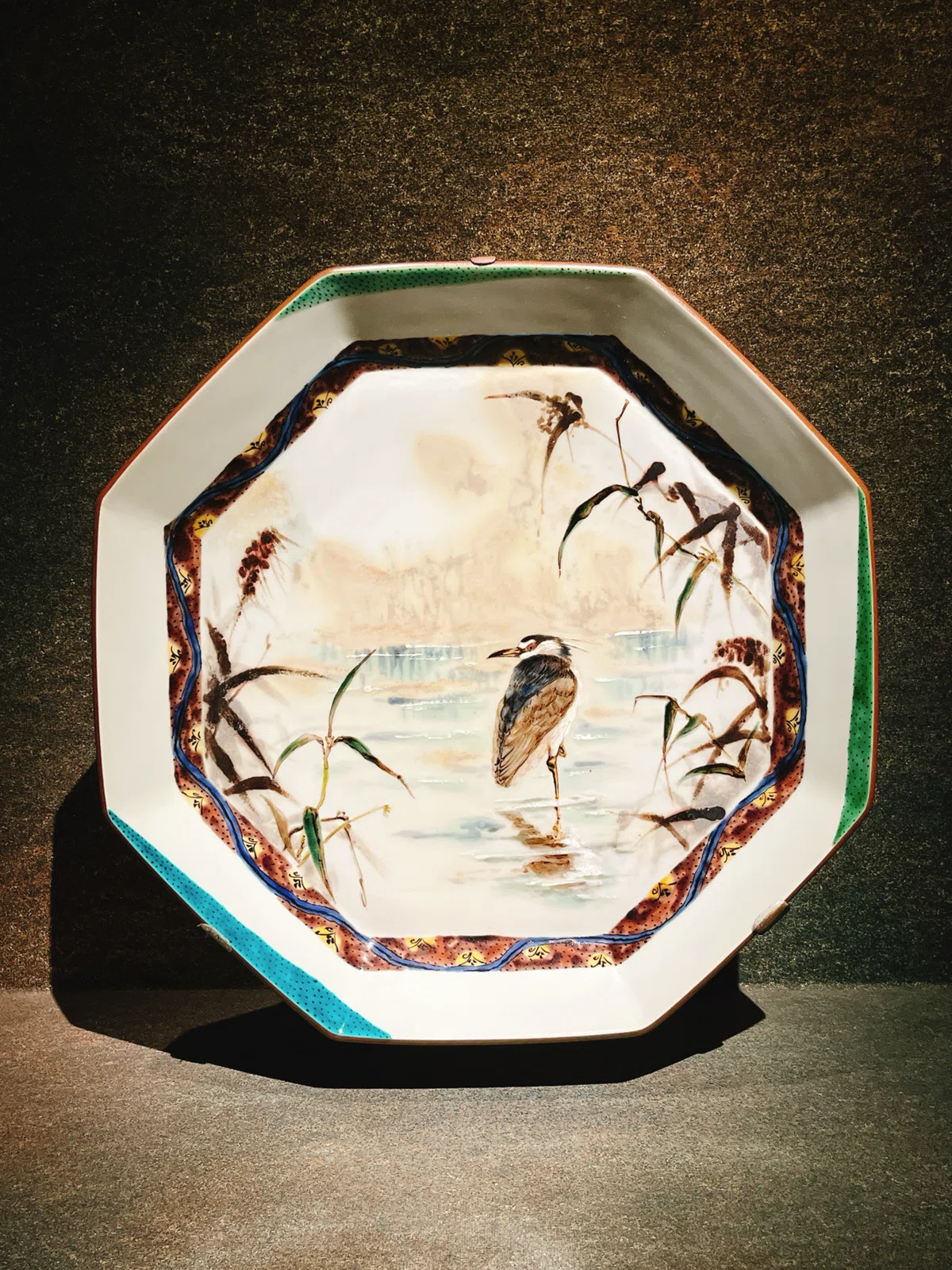 ともびdeバードウォッチング「鳥々 藤本能道の色絵磁器」菊池寛実記念