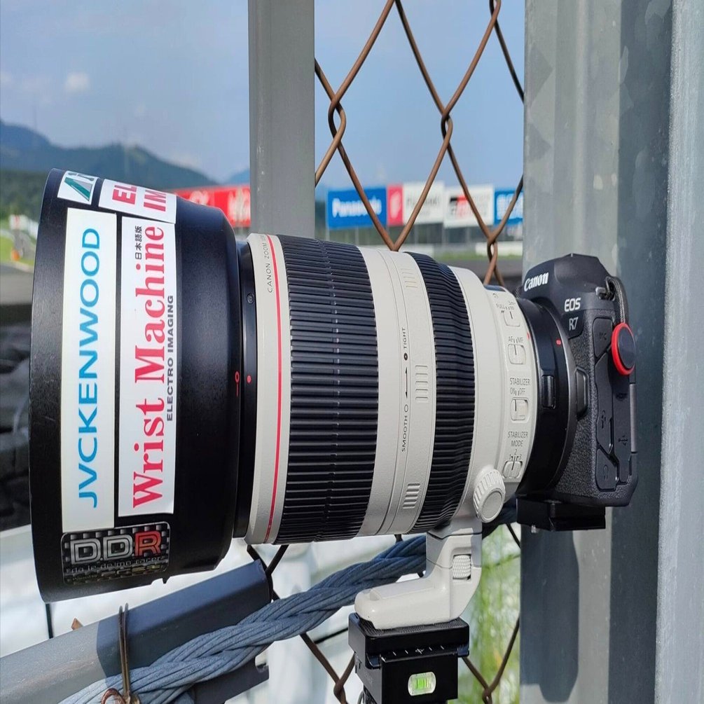 キャノンのちょい古な望遠ズームでスポーツランドSUGOのフォーミュラー