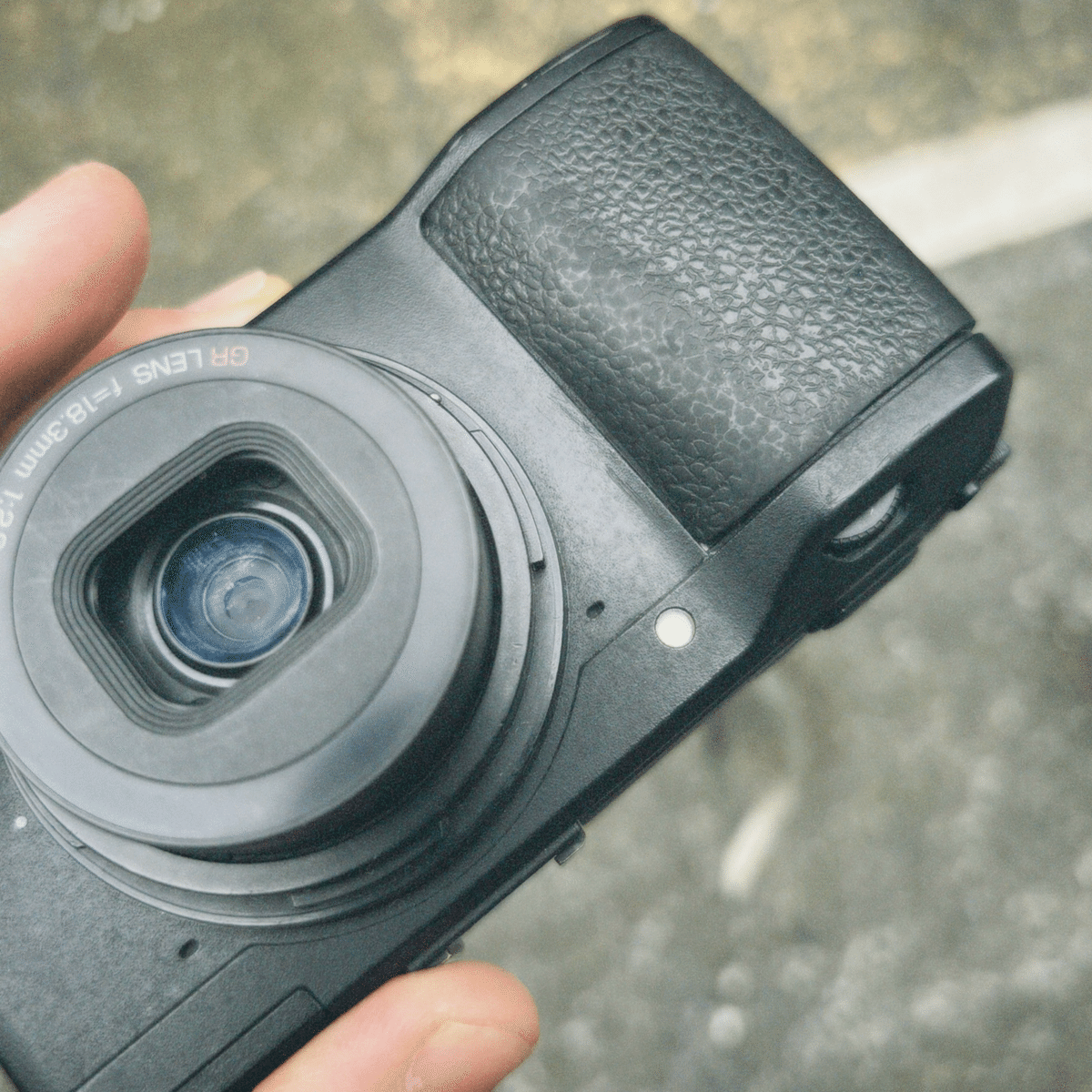 RICOH リコー GR コンデジ 2013年製　シャッター数1000弱 RICOH リコー GR コンデジ 2013年製 シャッター数1000弱 2013年