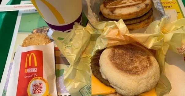 朝マック、ドリンクMサイズの妙｜饒饒