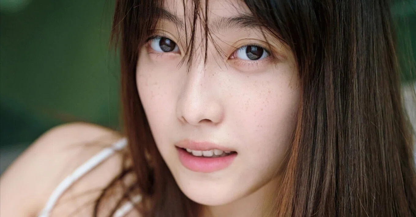 เปิดจอง Fukuda Rumika 2nd Photo Book 「Soar」｜artozaka46