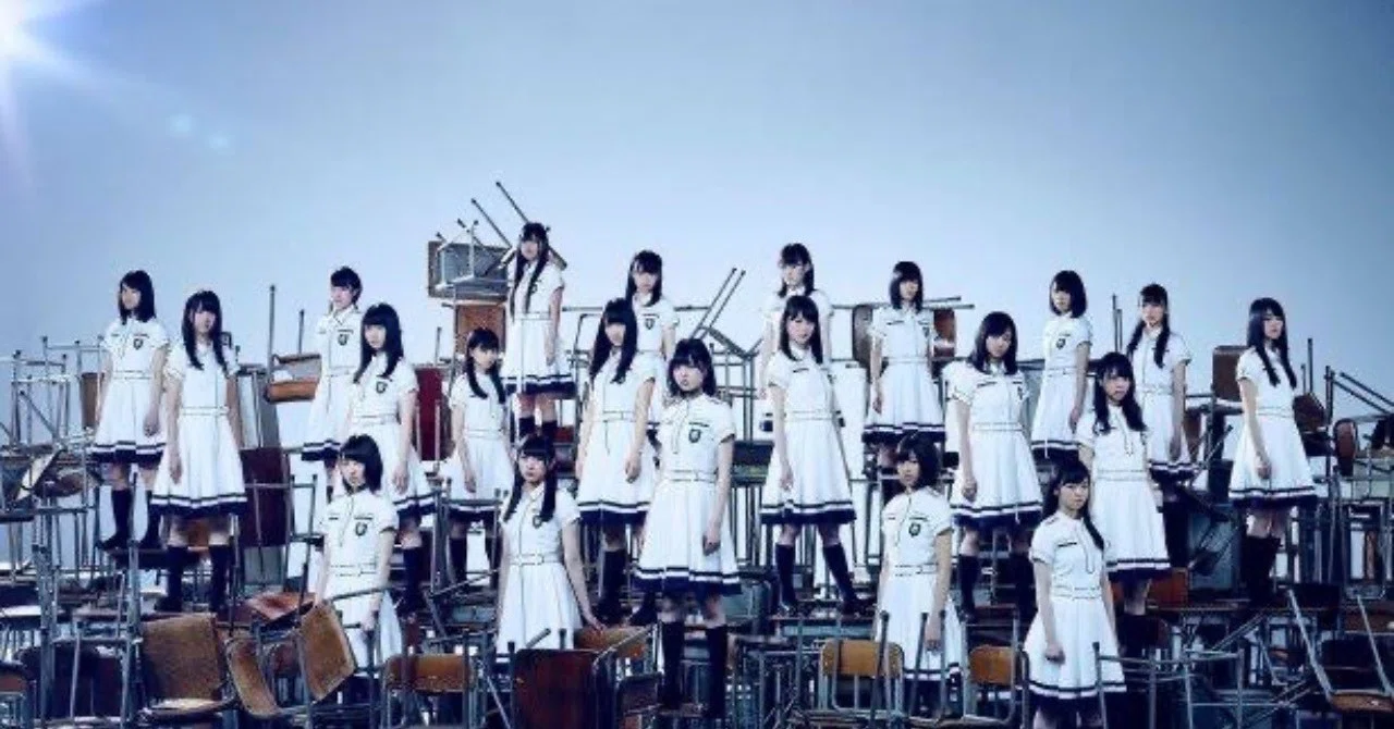 笑わ ない アイドル