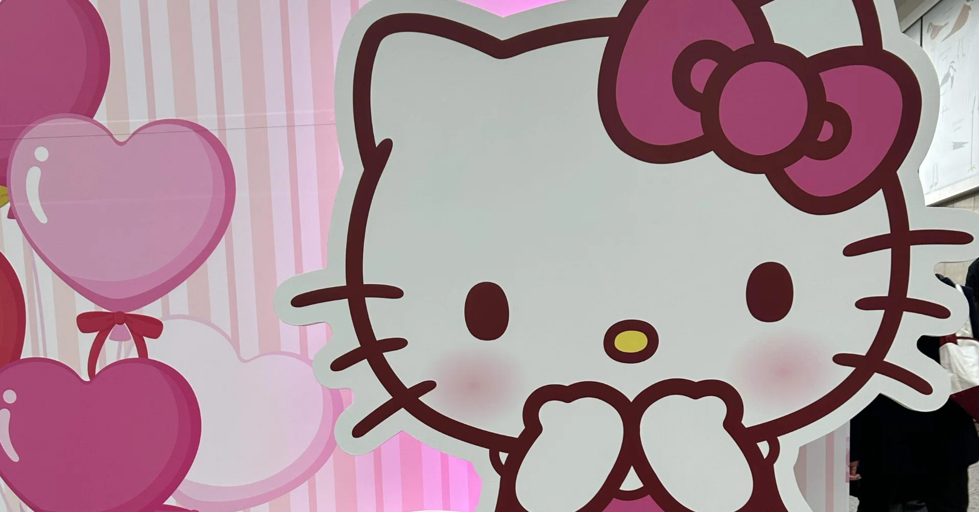 雑談】キティちゃんの身長と体重のバランスについて真剣に考えてみた件 