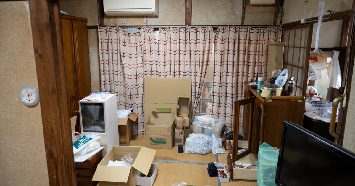 遺品整理を業者まかせにしてはいけません～親の遺品を悪質業者