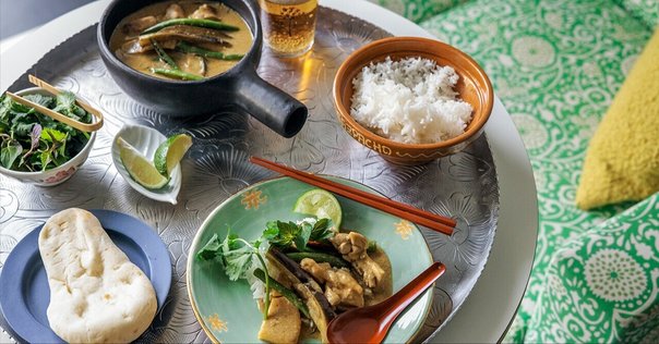 ココナッツの国のカレーだから -グリーンカレーのレシピ-｜Kaoli