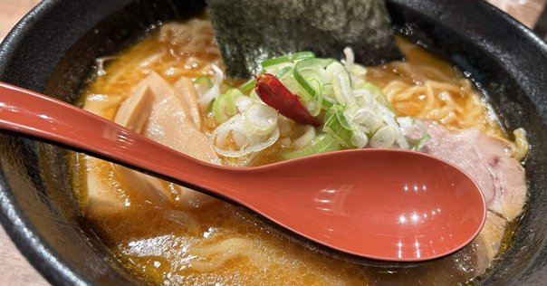 夜更けの川に落葉は流れて Amazon.co.jp: 夜更けの川に落葉は流れて eBook : 西村賢太