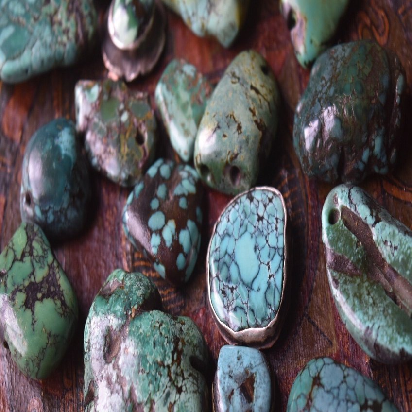 チベタンターコイズ買い付け紀行｜喜八