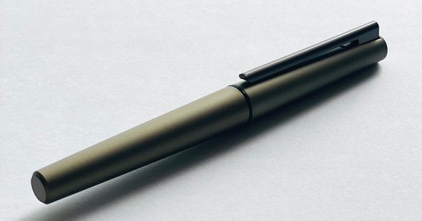 KAYOU+ AIM VISION PRO 05 チタニウムゴールド だからこそ】KAYOU+ AIM VISION PRO 超辛口レビュー(閲覧注意)｜Tola