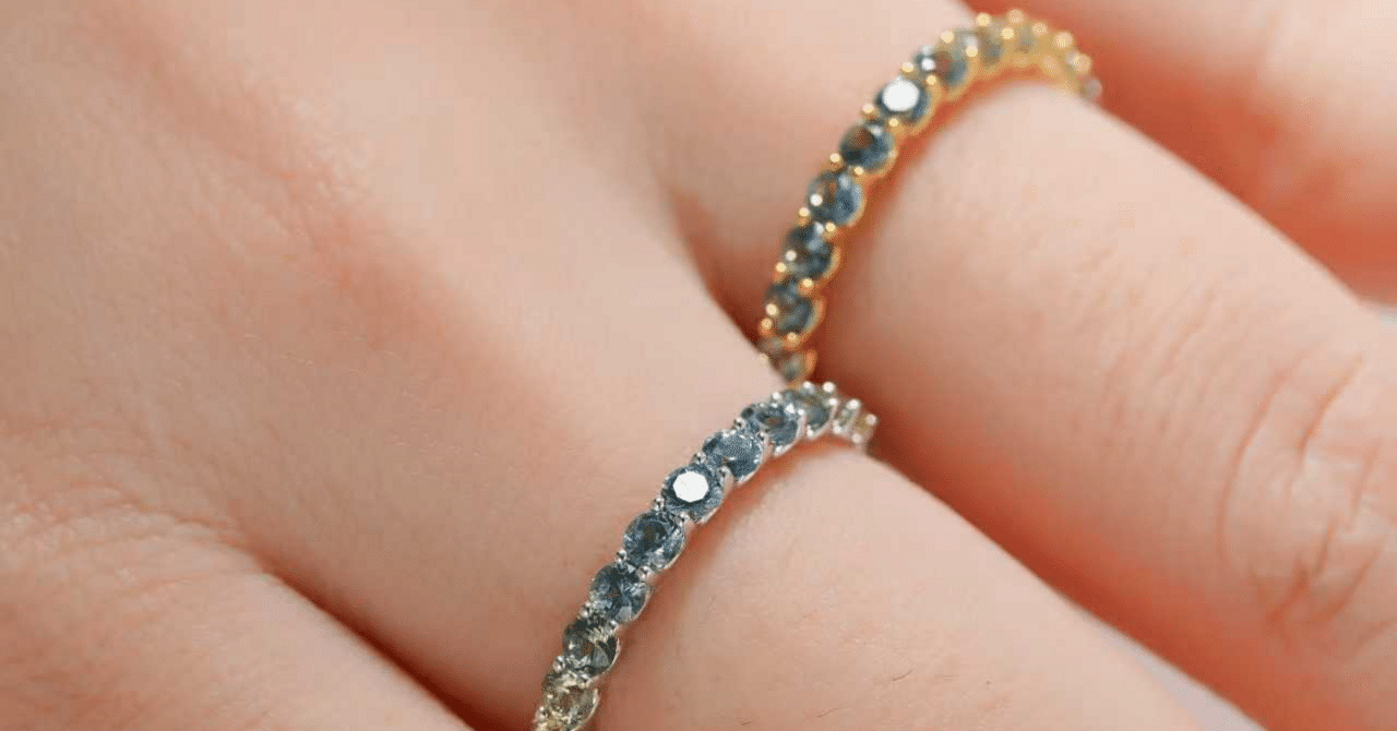 マルチカラーサファイアの着用写真を公開｜ジュエリー長谷川