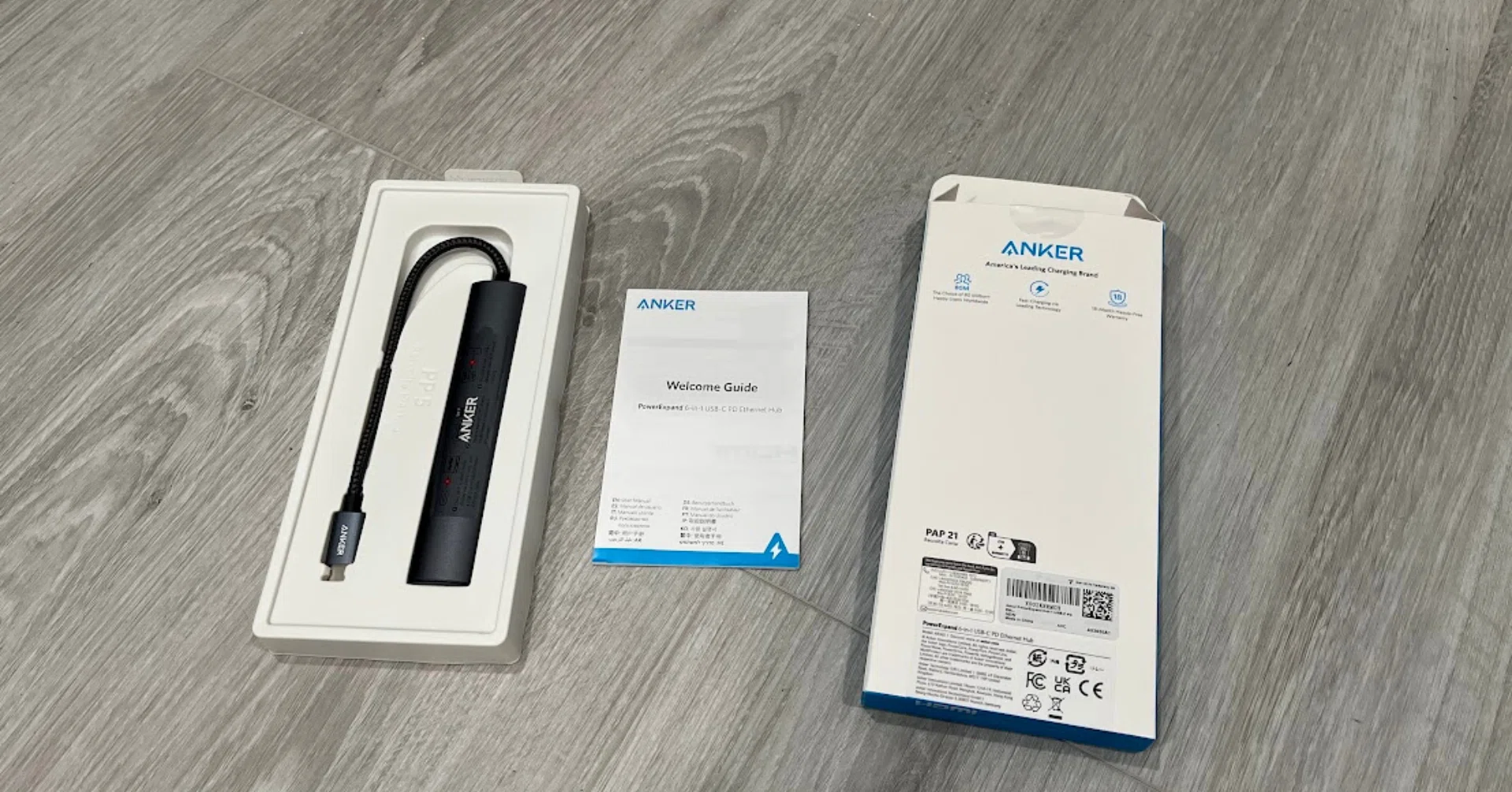 7月2つ目の買い物。AnkerのUSB-Cハブを購入。Amazonで$50。…｜筆子 ２つ。リュリュで購入しました。