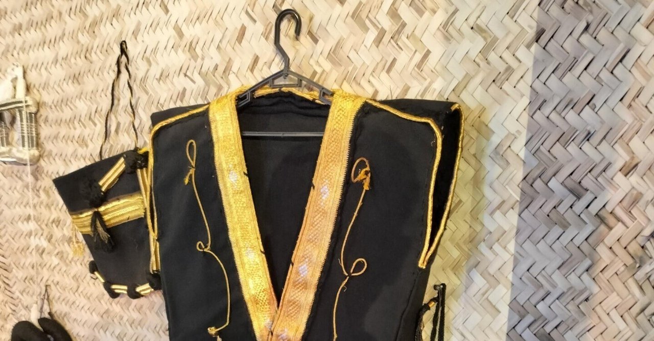 レアな国！万博トルクメニスタン館の大容量トートバッグ レアな国！万博トルクメニスタン館の大容量トートバッグ GPTと