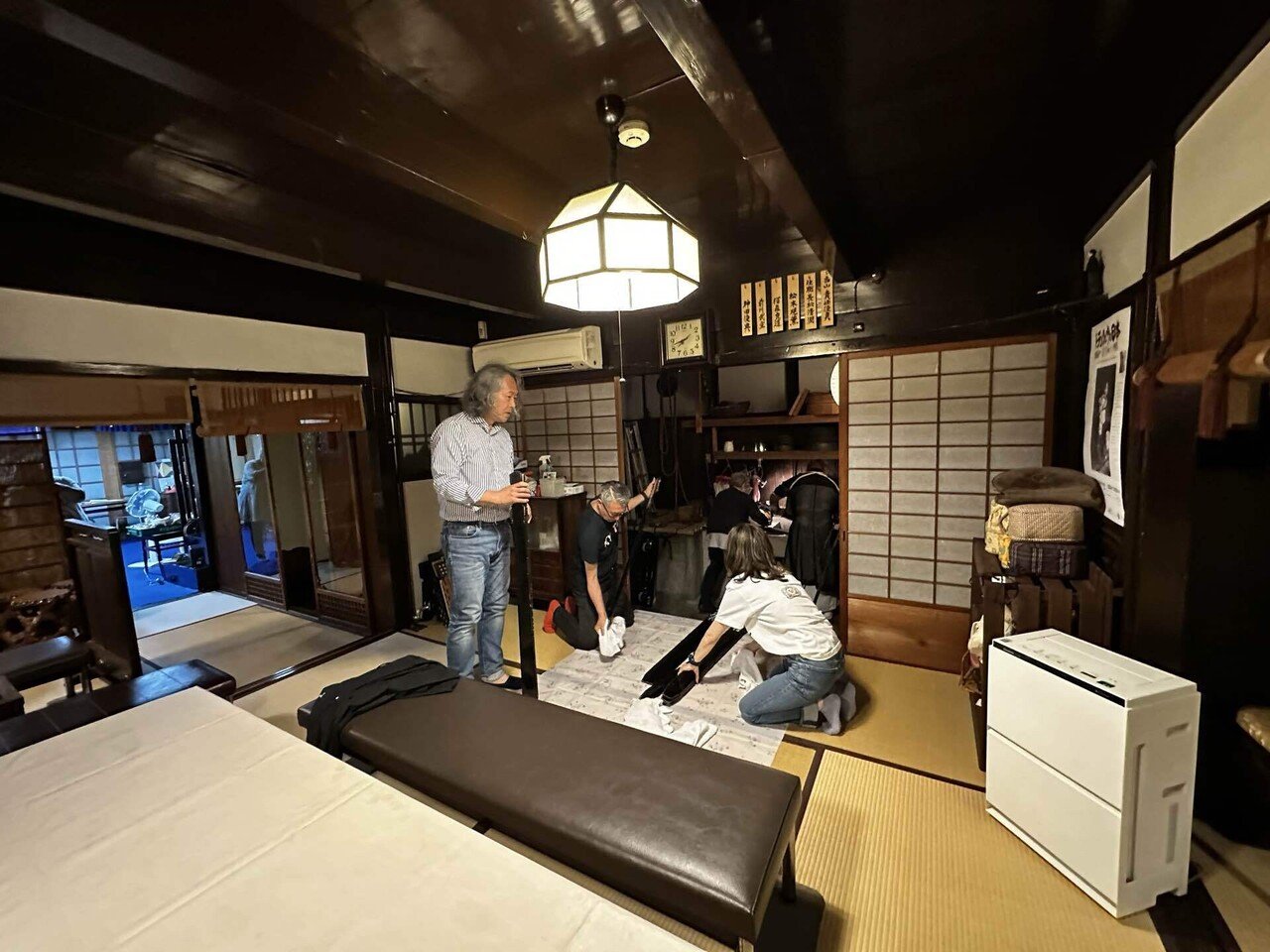 仏教経典 天保九年￼ 新鐫 十八金製 八体仏 守護本尊 大日如来 | 日伸貴金属の東京銀器日伸