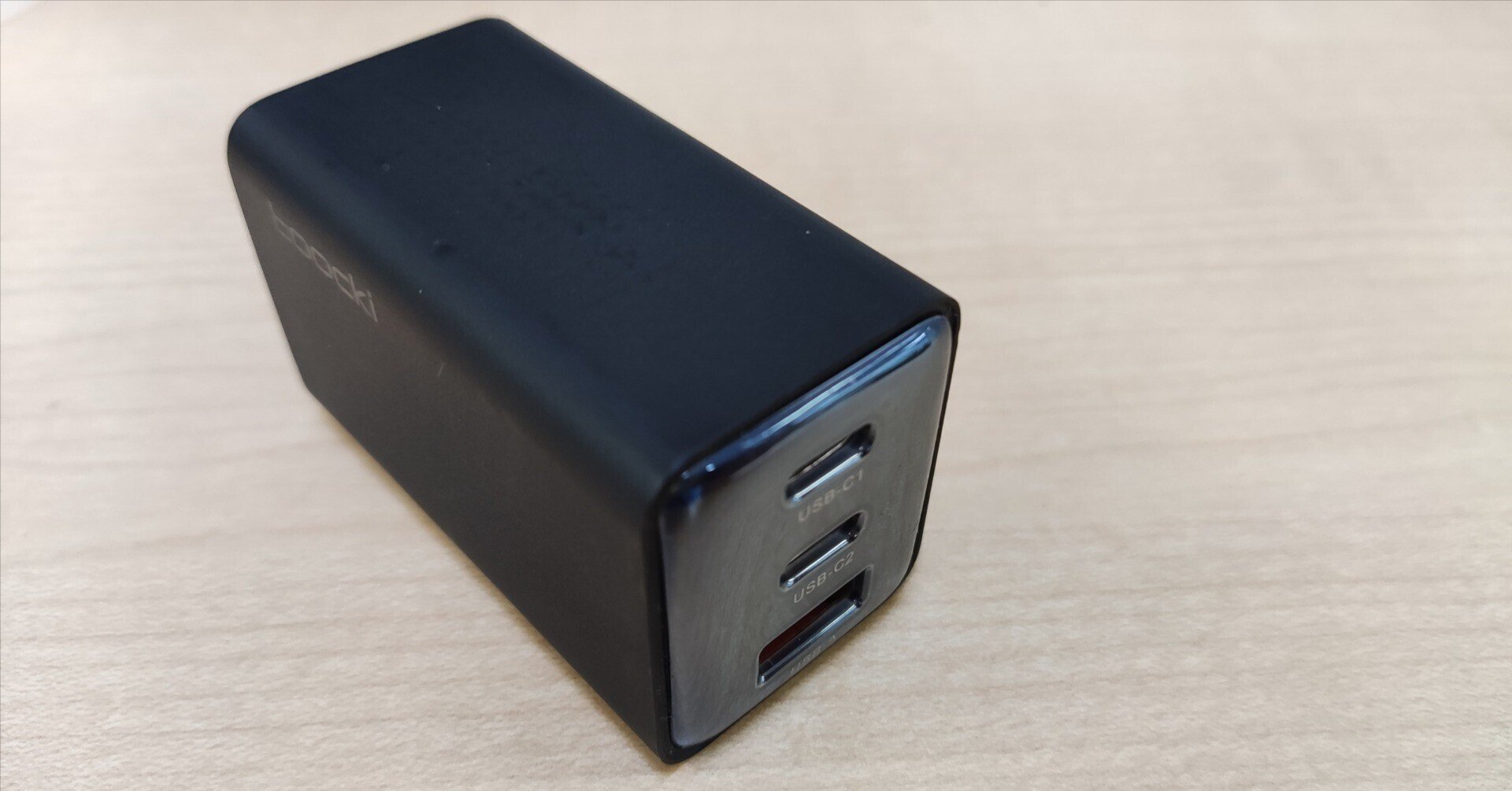 2025年オススメの激安小型67W USB充電器 TOOCKI 67W GaN｜ゆあ