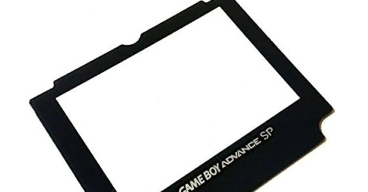 今すぐ交換で蘇る！傷に強く視認性抜群のガラス製スクリーンでゲーム