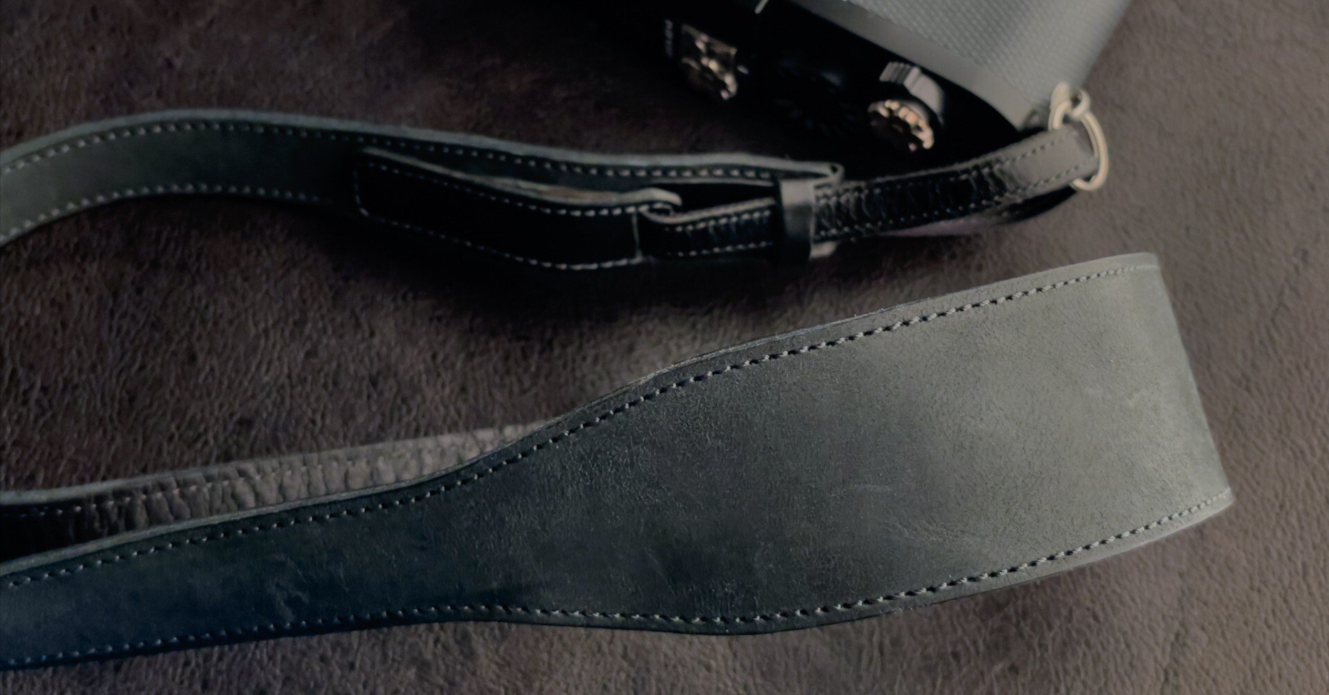 10年ぶりのAcruストラップ / 寿命タイマーのない世界｜澤村 徹