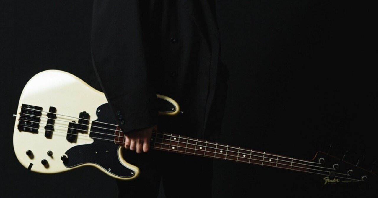 プレベのルックスでジャズベの快適さ！Fender Japan Jazz Bass Special