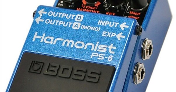 早速ですが、初めてのエフェクターを買ってしまいました。BOSS