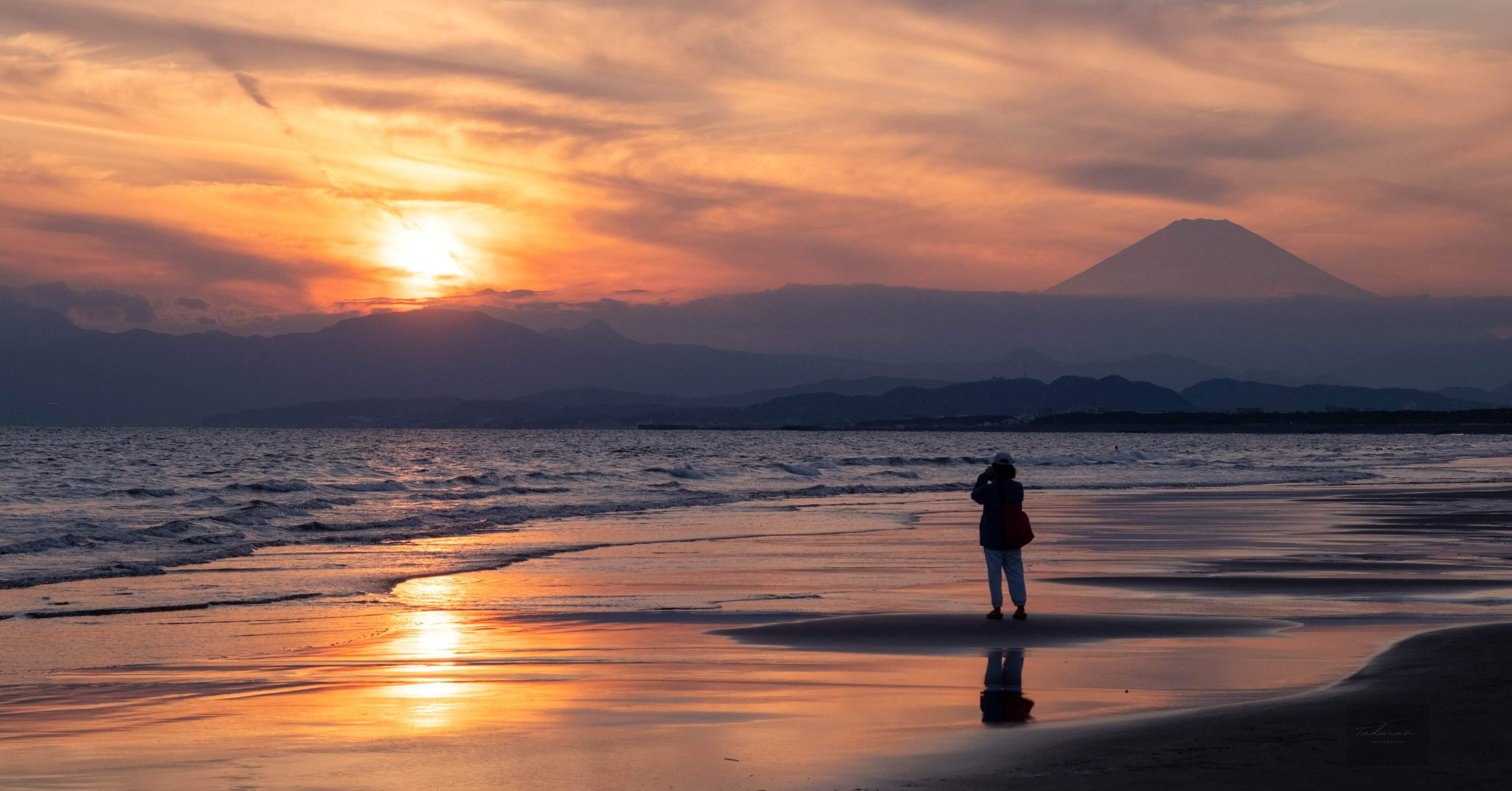 海の向こうの富士山｜TADACAN photo
