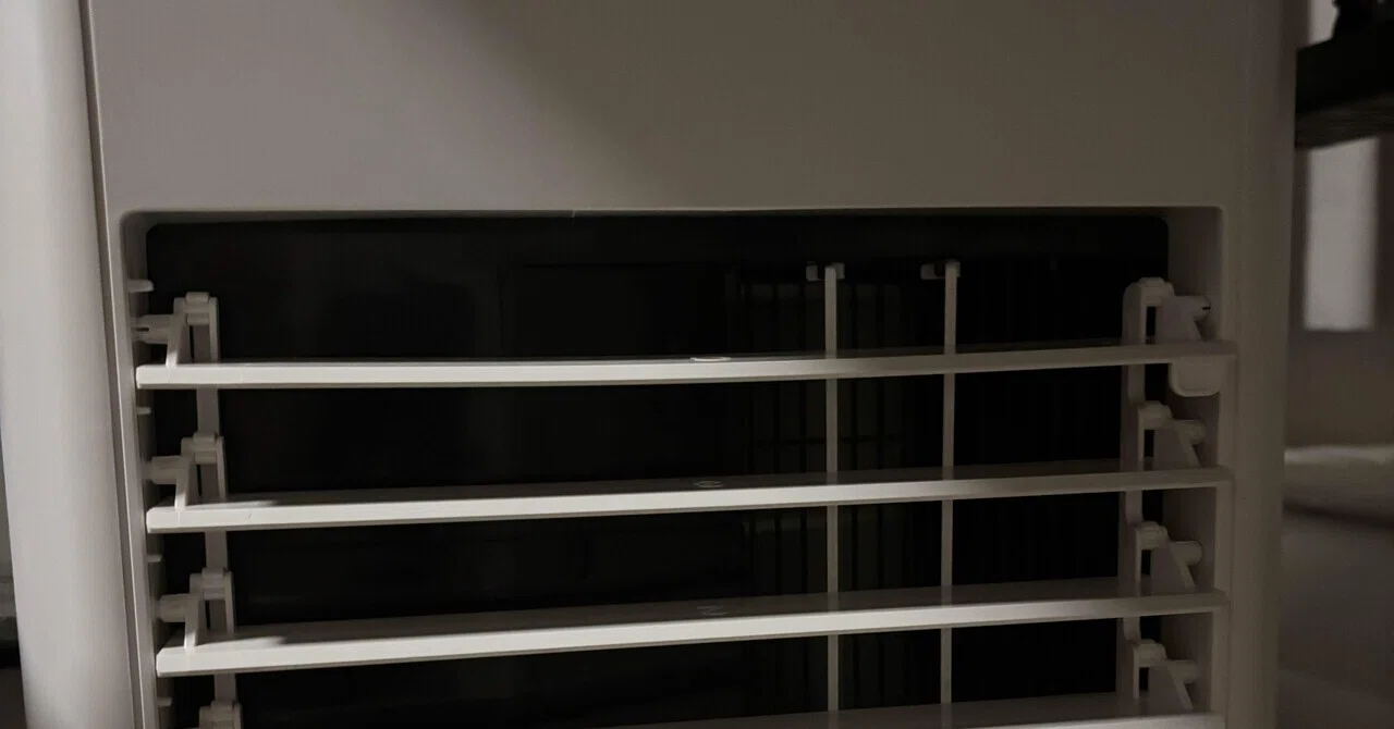Experiment in a room where an air conditioner cannot be installed