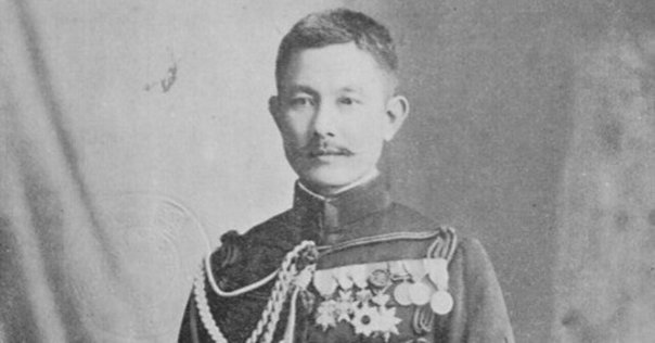 西伯利亜日記（シベリア）　弐巻　海軍中将 榎本武楊　昭和１０年　海軍有終會 榎本武揚ら旧幕府軍が五稜郭に入城（1868年10月26日）: 夜明け前