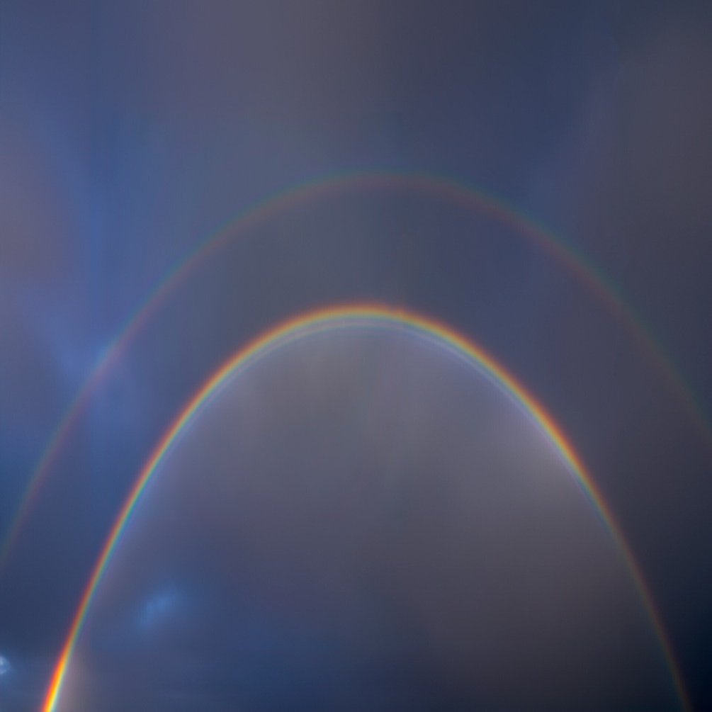 見たことのない空〝虹〟｜nishitani