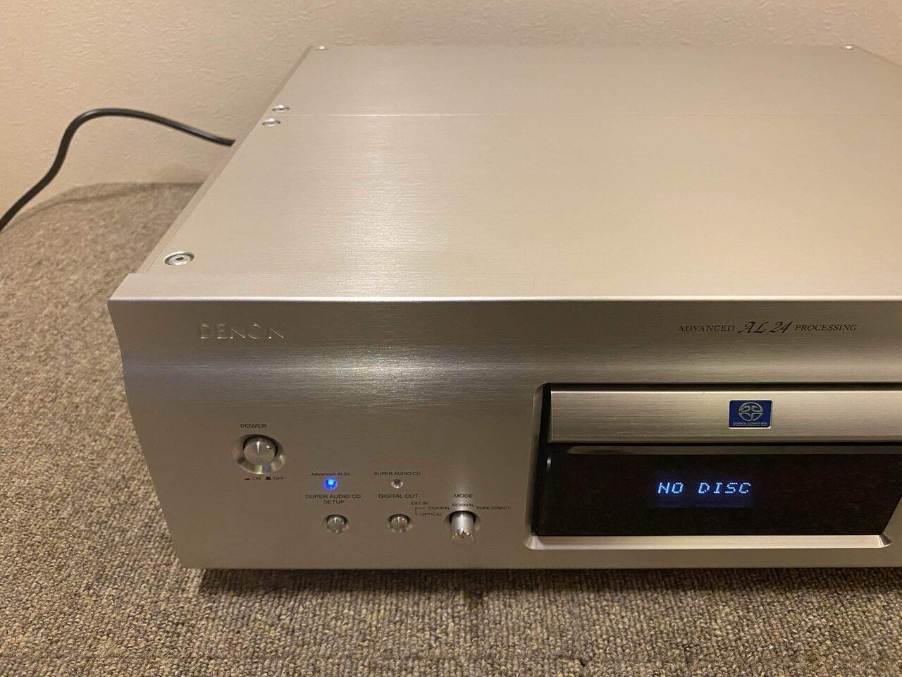 DENON デノン　DCD-SA1　フラッグシップCDプレーヤー DENON DCD-SA1が仲間入り : Jazz & Drummer
