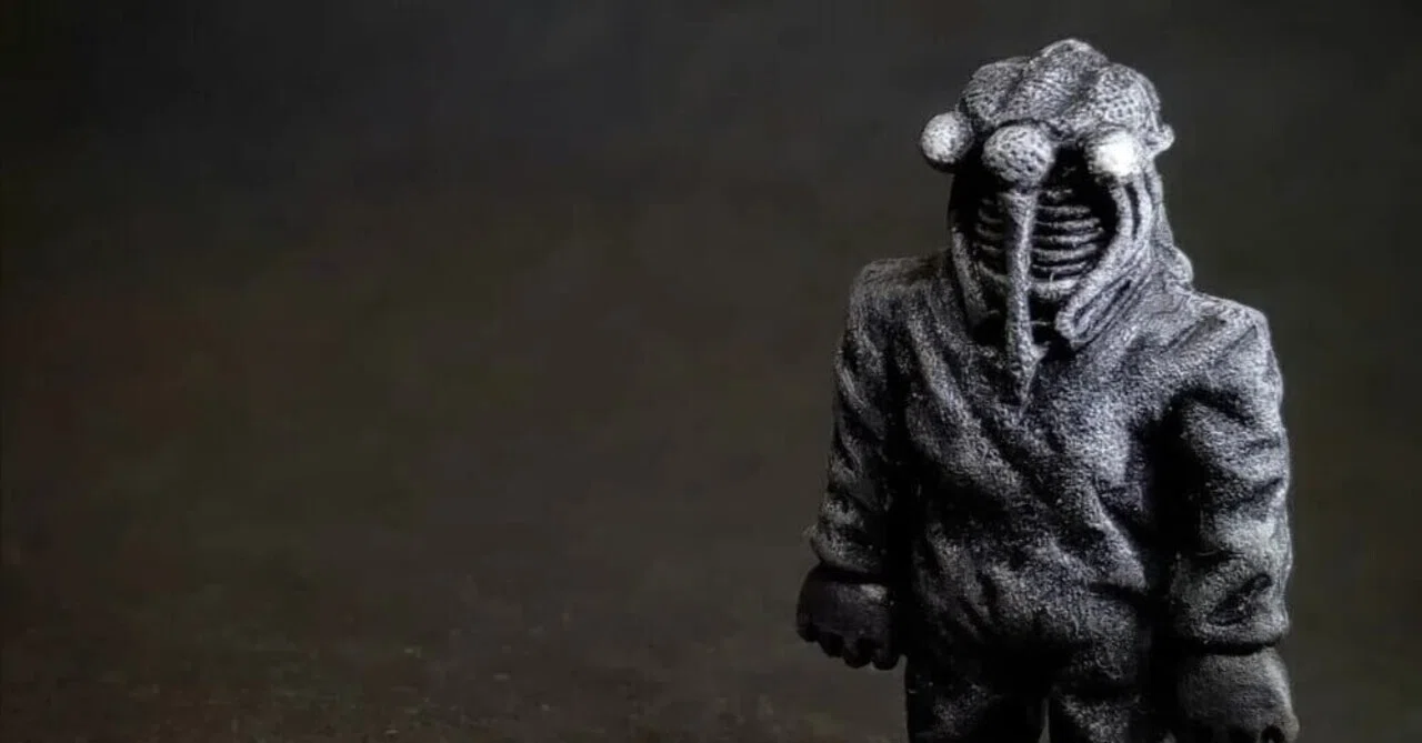【セミ人間 】濃い桃色　ウルトラ 怪獣 消しゴム 特撮 当時もの ウルトラ怪獣消しゴム 桃スプレー 7体 ポピー 当時物 希少 昭和レトロ