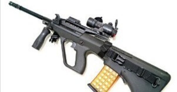 マルイ ステアーAUG ミリタリー(シュタイア AUG A1) エアガン