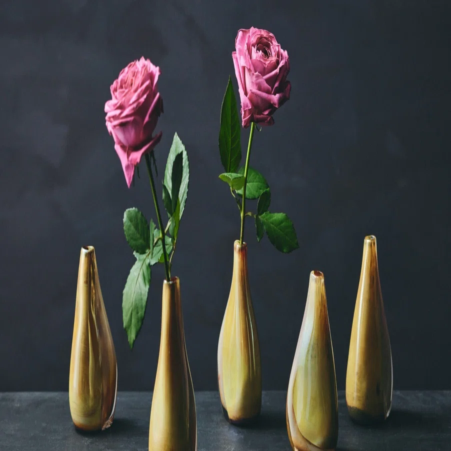 GALLERIA PIETRO BAZZANTI&FIGLIO フラワーベース 一輪の“ヴァーズ”のために生まれた、特別なフラワーベース｜「Vase de