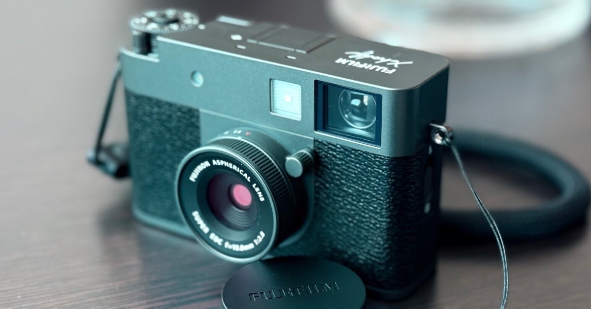 FUJIFILM X Half X-HF1 ブラック　テスト撮影のみ使用 FUJIFILM X Half X-HF1 ブラック テスト撮影のみ使用 - メルカリ