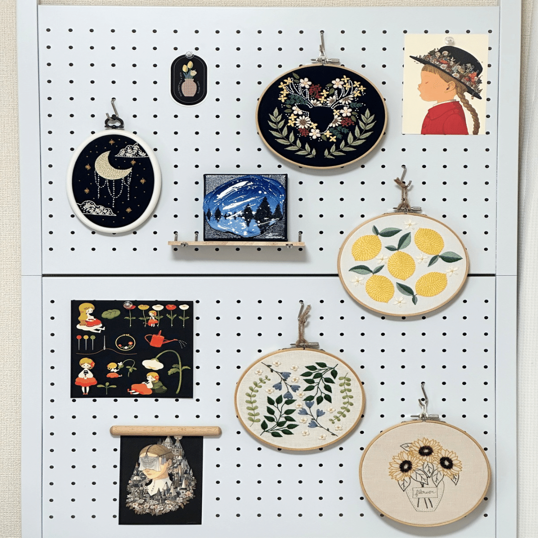 壁】を買いました | 刺繍作品を飾る｜はなこまち/刺繍作家