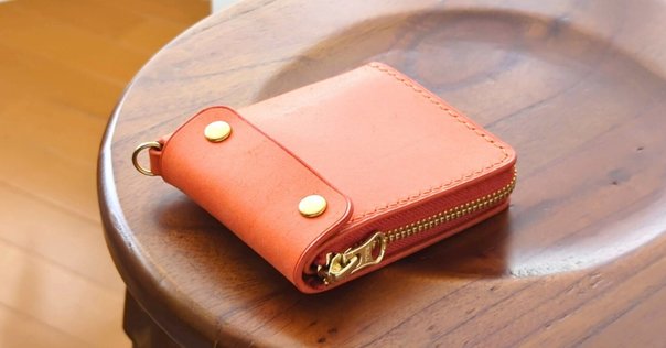 JETSTOCK ジェットストック　レザー ミニ財布 ブラウン 金属バックル付き JETSTOCK ジェットストック レザー ミニ財布 ブラウン 金属