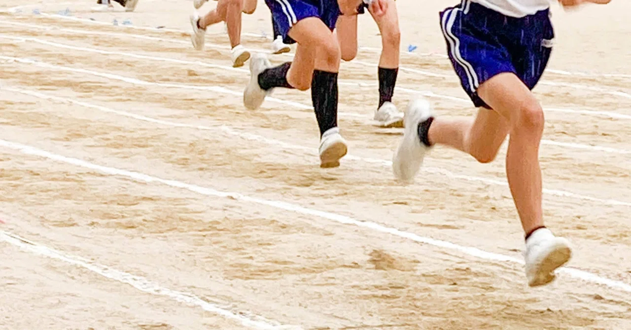 [Part 1] My daughter who couldn't go to school after falling at sports ...