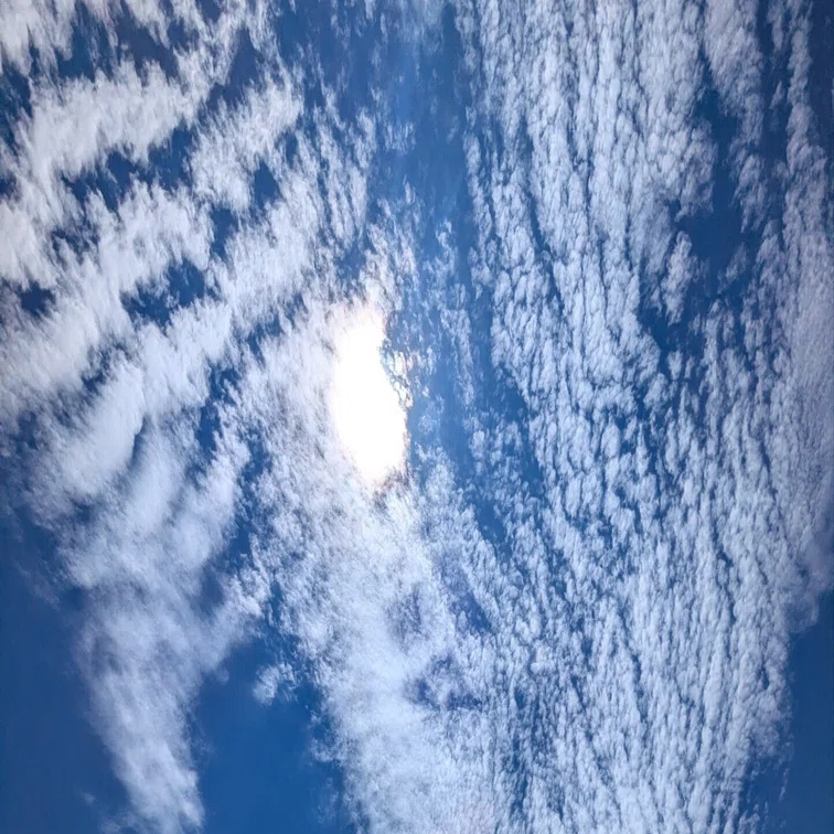 不思議な雲〜｜あっちゃん