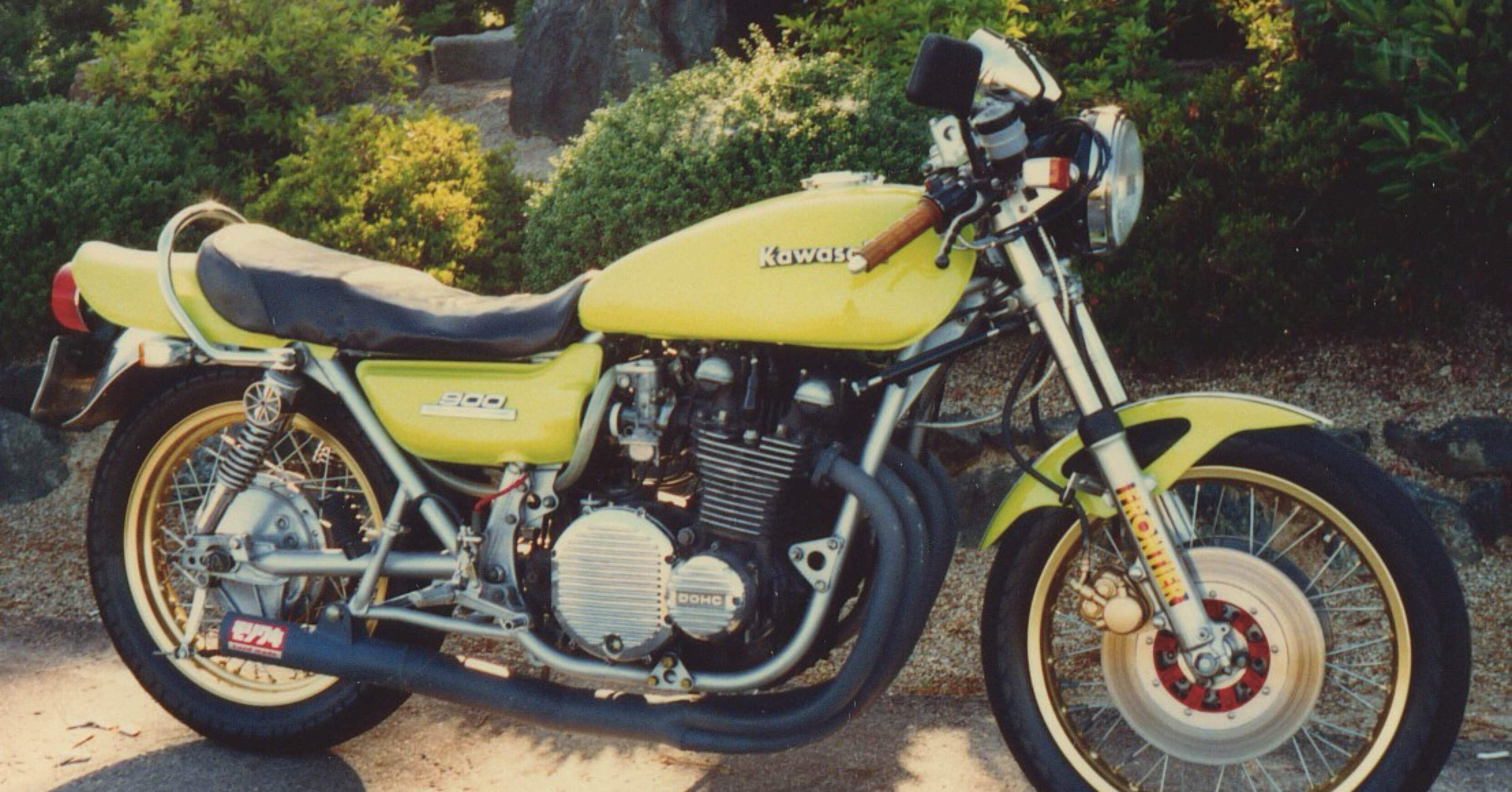 バイク🛵🛵Z2｜山崎畳店