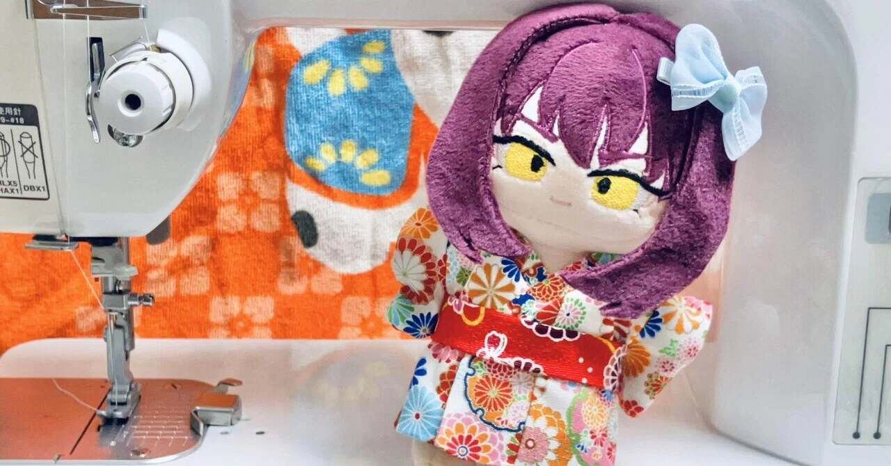 職業用ミシンでぬいを縫う｜にぎりめし