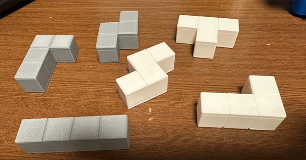 noicoyamaico 軽量ミニテーブル 天板フルカーボンのミニテーブル noicoyamaico mini carbo2