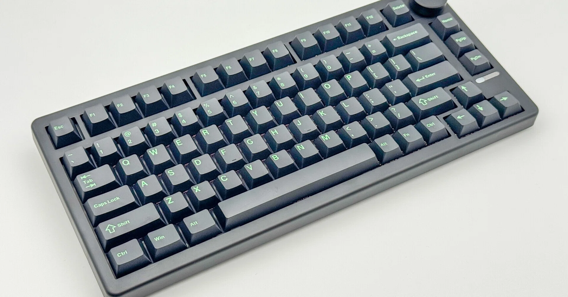 Epomaker QK81」をレビューしました｜イツキ＠個人事業主