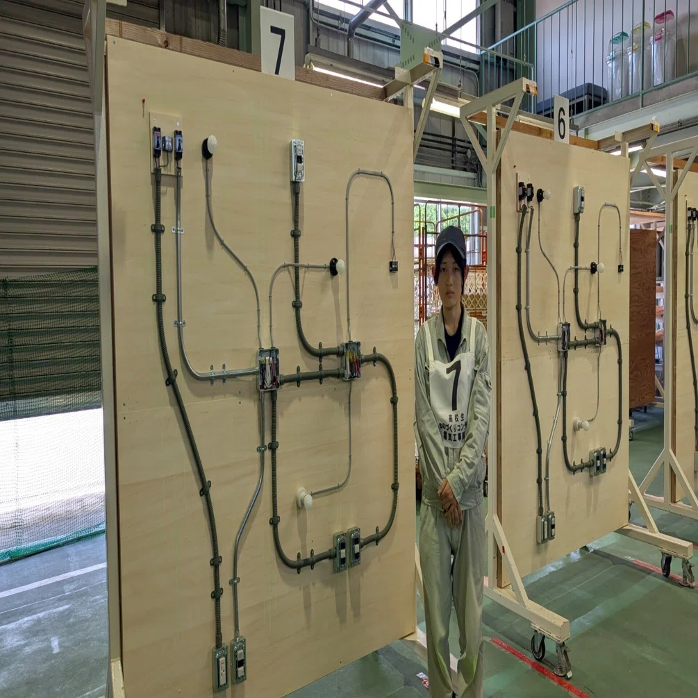 ものづくりコンテスト2025東北大会「電気工事部門」第二位入賞